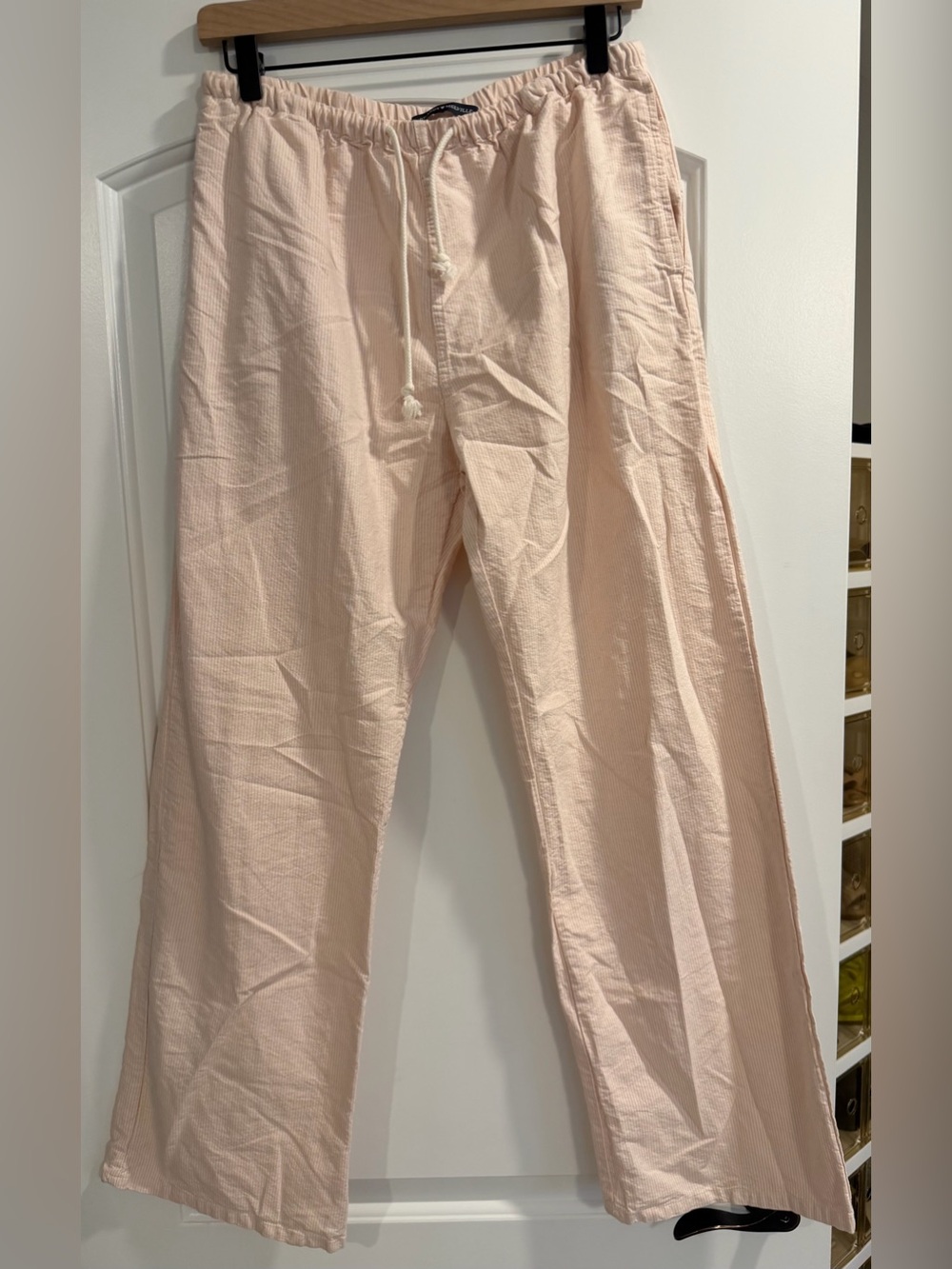 Brandy Melville Pale Peach Wide-Leg Drawstring Sweatpants